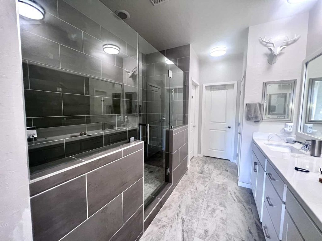 bathroom remodel las vegas 